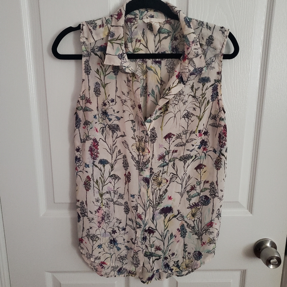 H&M Floral Sleeveless Blouse